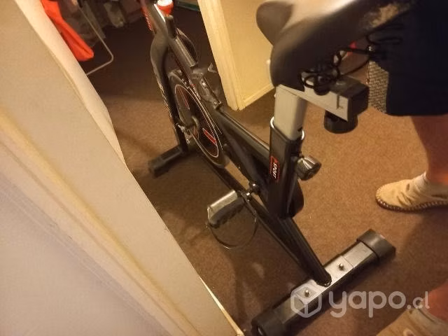 Bicicleta spinnig poco uso - Imagen 4
