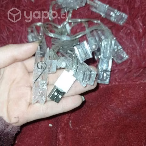 Luces con USB y sujetadores