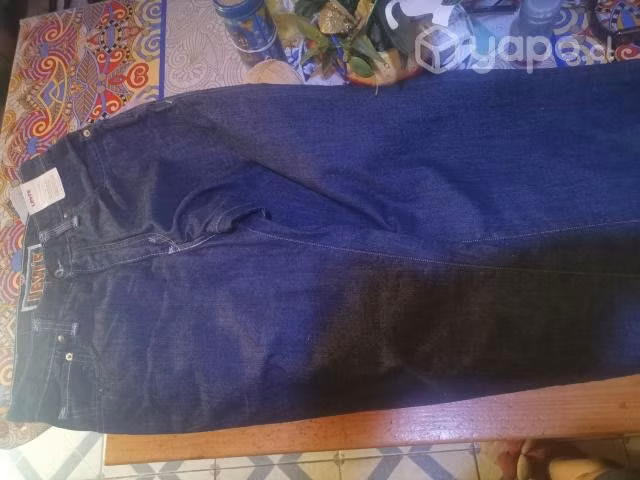 Calzado y ropa - Imagen 4