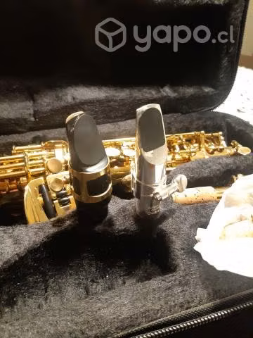 " Saxo soprano impecable "
