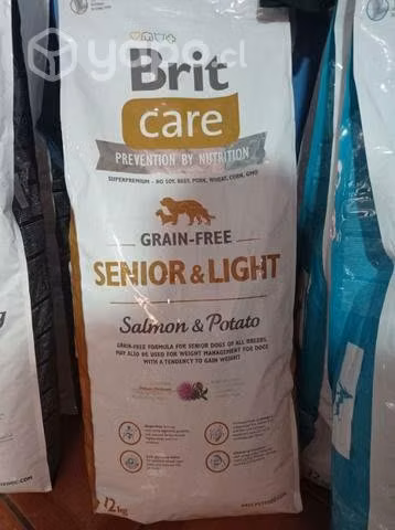 Alimento brit súper premium