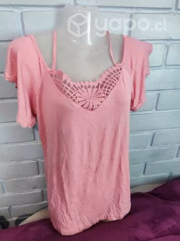Hermosas poleras confección nacional talla M l