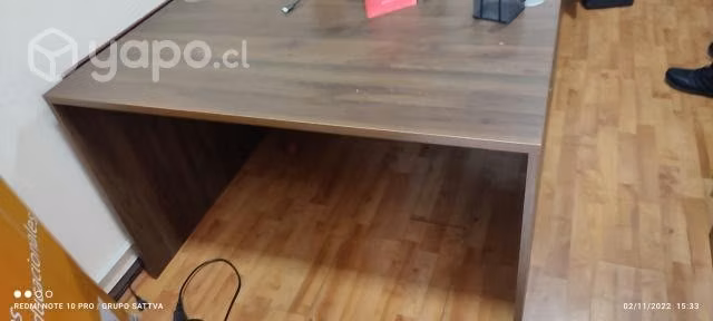 Escritorio oficina poco uso