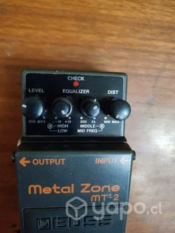 Pedal Metal zone MT-2 BOSS