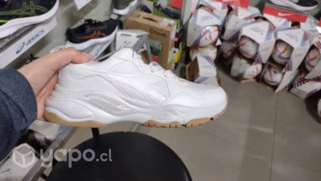 Zapatillas diadoras