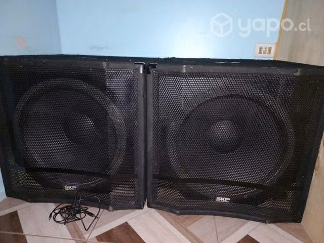 Sub bajos SKP 1800W
