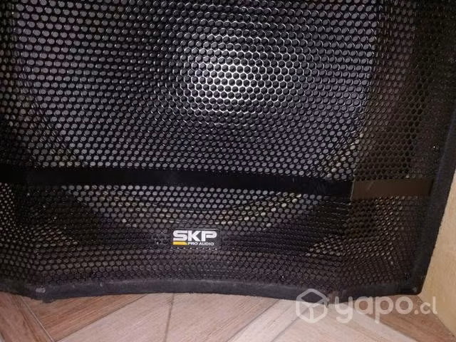 Sub bajos SKP 1800W