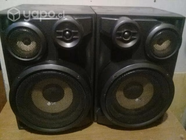 Parlantes LG