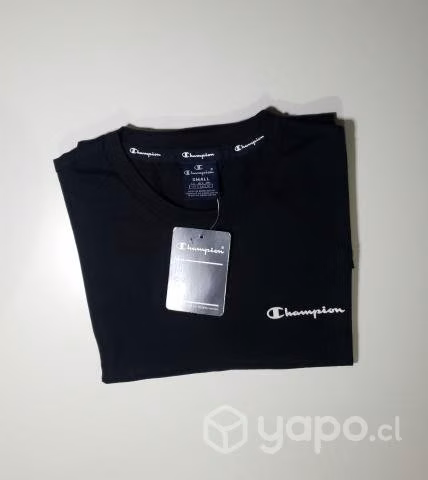 Polera Logo Champion