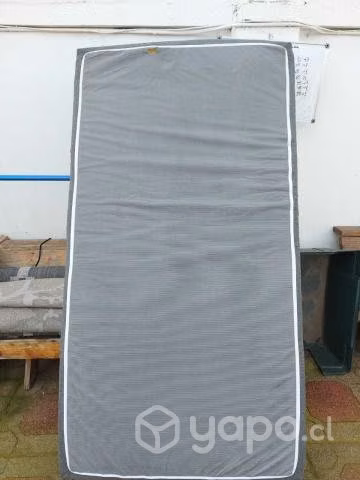 Cama de plaza y media mas respaldo - Imagen 3