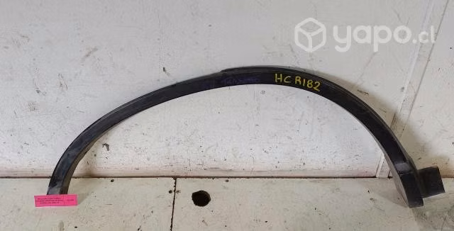 Moldura Pasa Rueda Trasera Derecha (HCR182) Honda