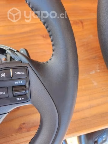 Volante kia cerato full con Paddle-Shift S/ / Uso - Imagen 5