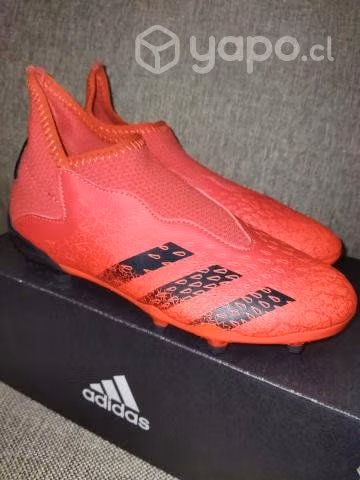 Zapatos de futbol N°34 Adi.das