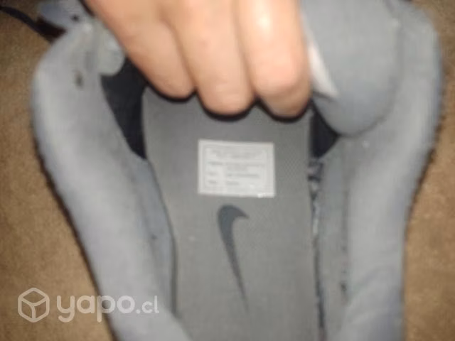Zapatillas Nike original talla 43