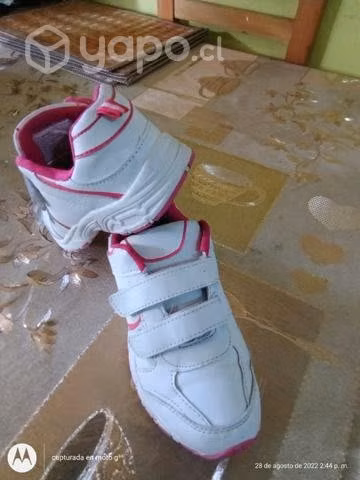 Zapatillas 32 excelente estado - Imagen 5