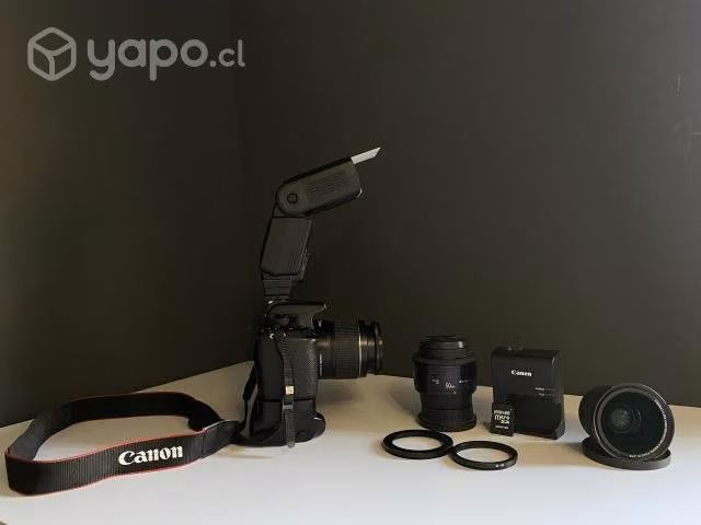 Camara EOS T5 + Flash Sigma + Accesorios
