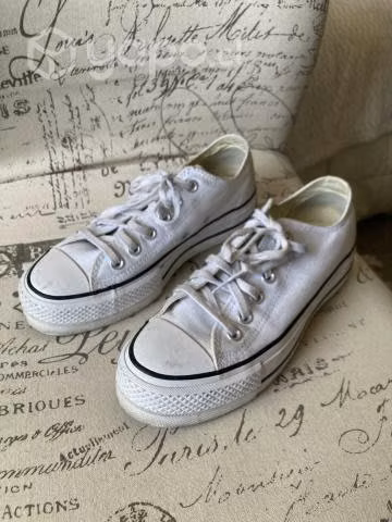Converse,buen estado y a muy buen precio