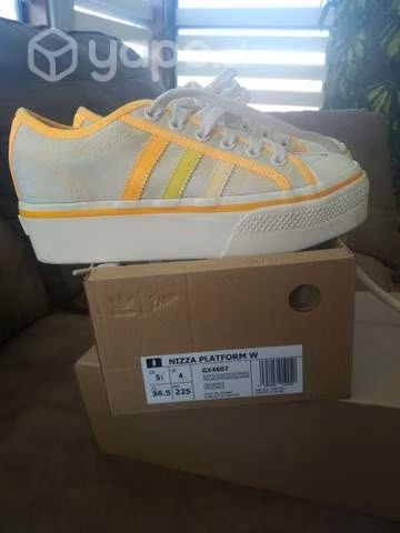 Zapatillas adidas compradas en falabella - Imagen 2