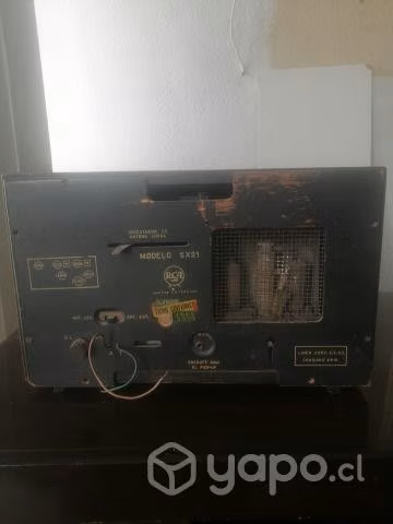 Radio retro antiguo - Imagen 3