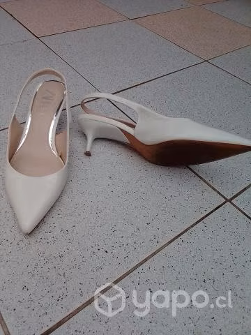 Zapatos marca Zara en buen estado