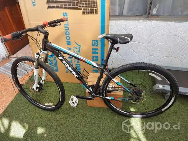 Bicicleta Trek Marly 7