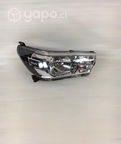 Foco óptico Rh toyota Hilux 2016-2020