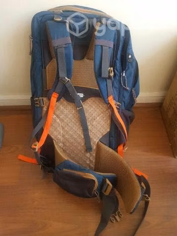 Mochila Traveller Hombre 70 L Forclaz