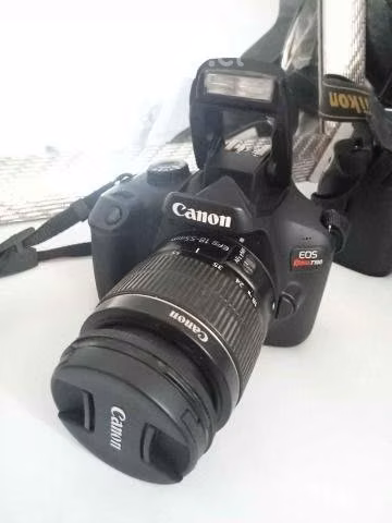Camara profesional canon EOS Re