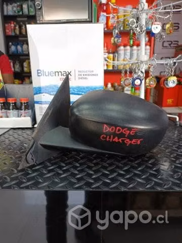 Espejo izquierdo dodge charger usado