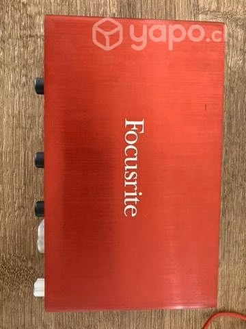 Focusrite Scarlett 2i4