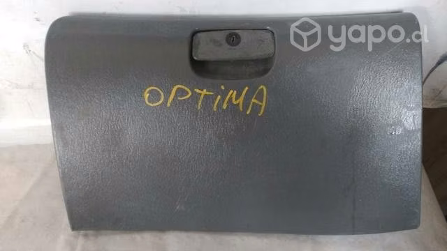 Guantera Kia optima 2005