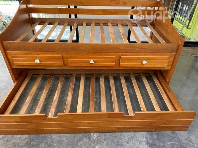 Cama nido de madera con 2 colchones