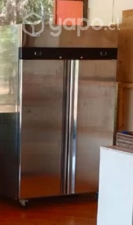Refrigerador Industrial BOZZO Congelado y Manten