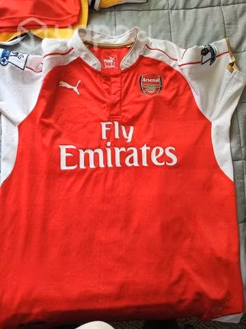 Poleras deportivas usadas