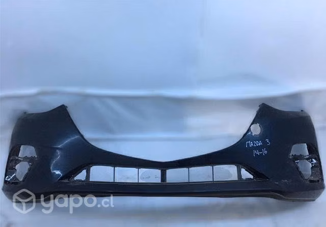 Mazda  Parachoque Delantero