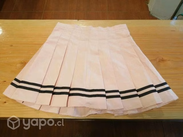 Falda con vuelos (plisada) talla S NUEVA - Imagen 2