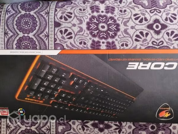Teclado Cougar Core (con poco uso) hablar al wsp - Imagen 3