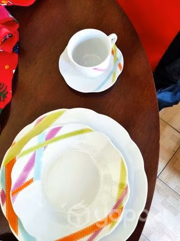 Juego de vajillas de porcelana - Imagen 4