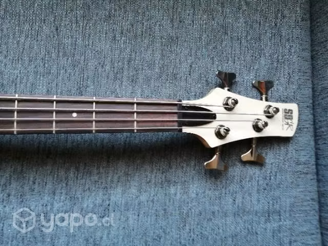Bajo ibanez sr300 activo