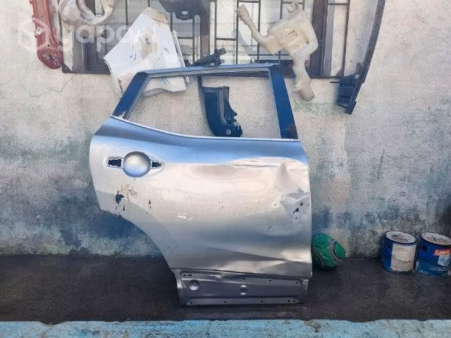 Puerta trasera nissan qashqai 17-22