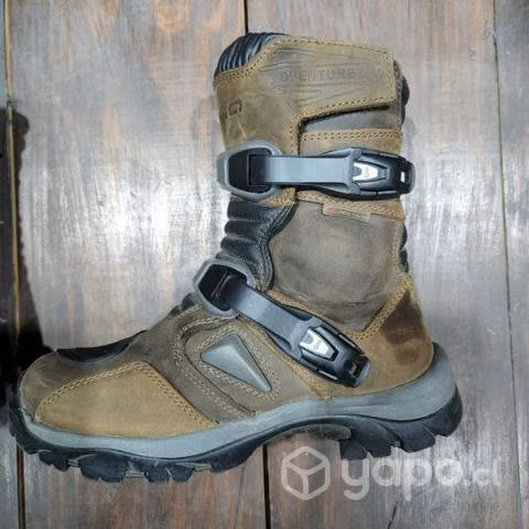 Forma Boots made in Italy Adventure Low talla 40 - Imagen 4