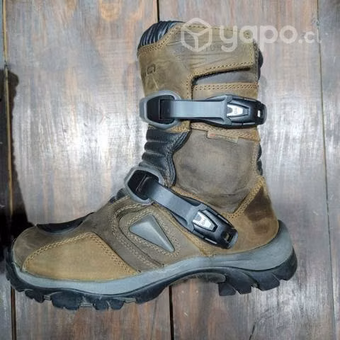 Forma Boots made in Italy Adventure Low talla 40 - Imagen 5