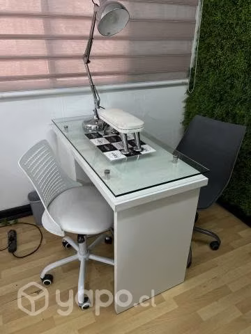 Mesa de Manicure
