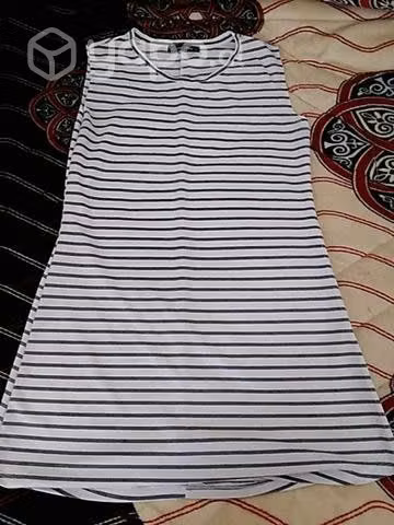 Vestido a rayas + chaleco azul