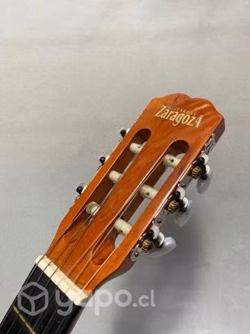 Guitarra acústica Zaragoza - Imagen 3