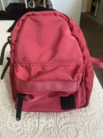 Mini mochila fuscia