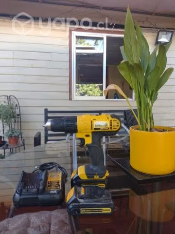 Taladro inalámbrico DeWalt 20V