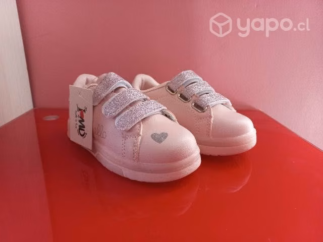 Zapatillas con luces nuevas niña talla 27 - Imagen 4