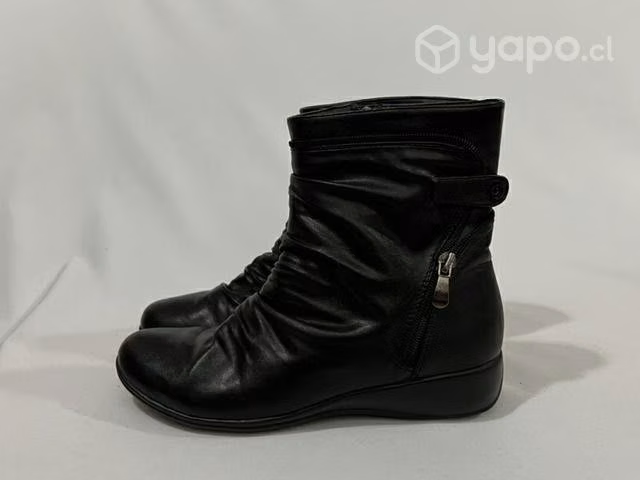 Botín 100% Sintético Marca Alaniz N*40 Negro