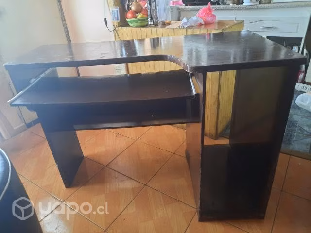 Escritorio de madera - Imagen 5